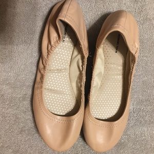 Women’s ballet flats size 9